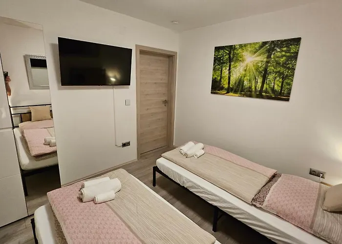 Schatteneck 3* 딘클스버